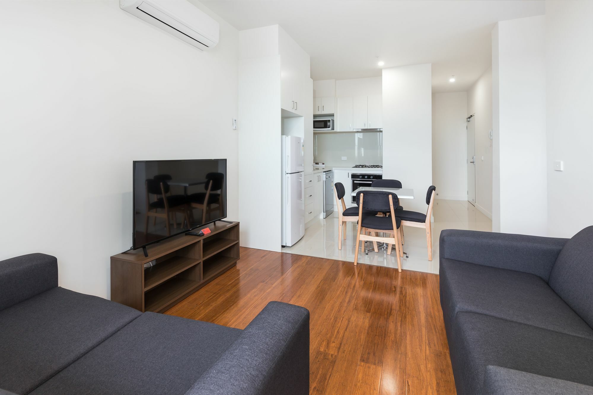 City Edge Dandenong Apartment Hotel Экстерьер фото